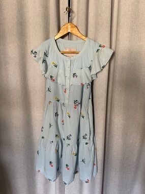 Gal Meets Glam Blue Dress with embroidered flowers